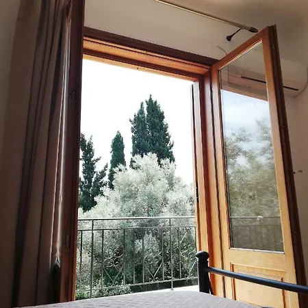 La Casa Di Caterina: Nature,relax And Private Garden Vakantiehuis Lefkáda